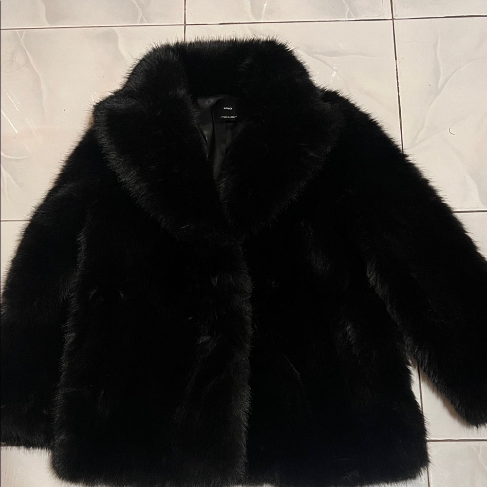 Mango fur effect  Black Teddy Jacket